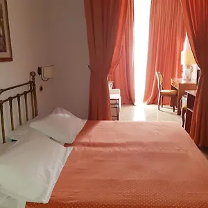 *** Hotel Andromaco Palace Italie
